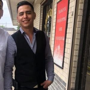 Meet your Posher, Juan